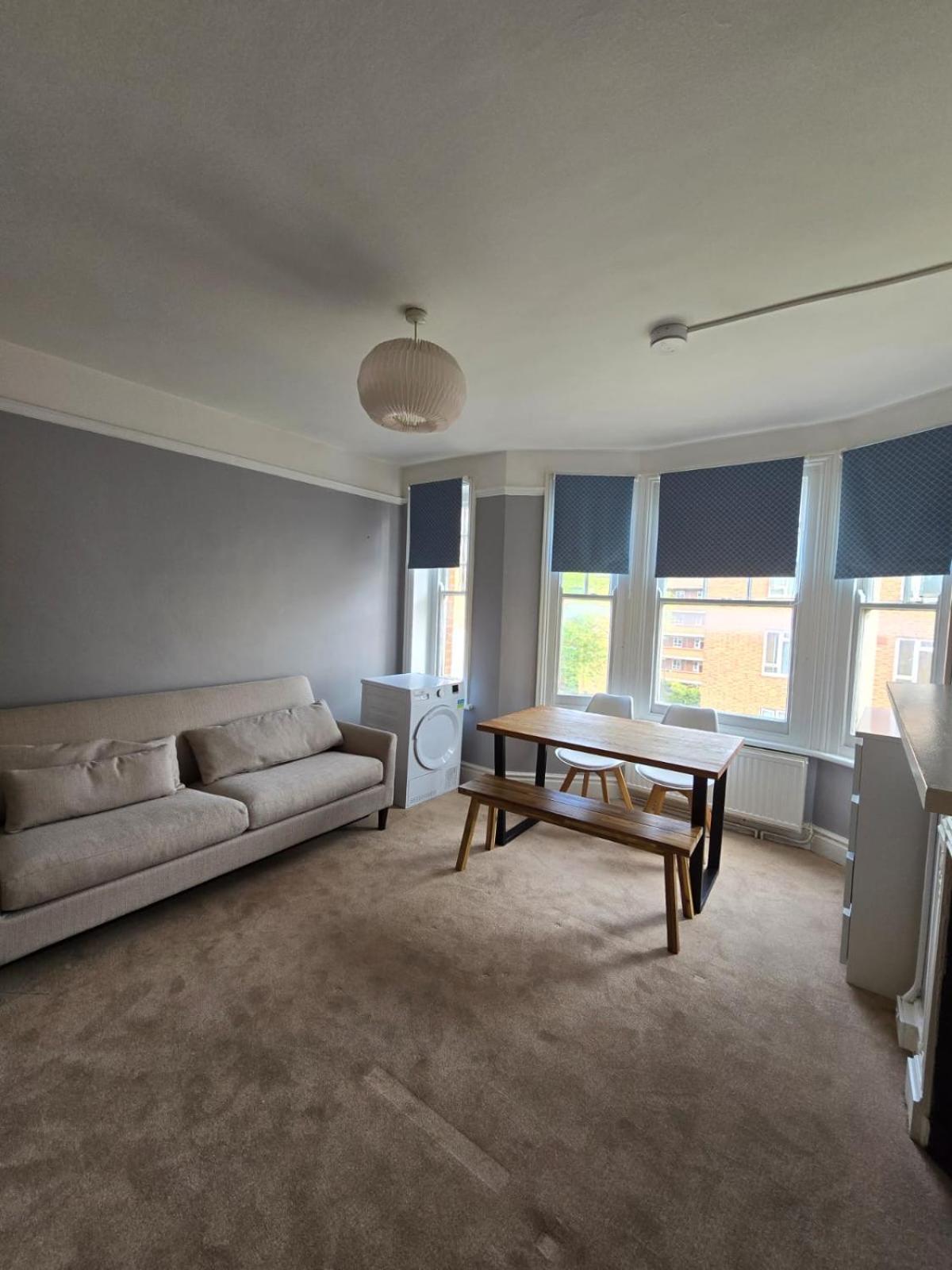 Great Flat Close To Edgware Road London Exterior photo